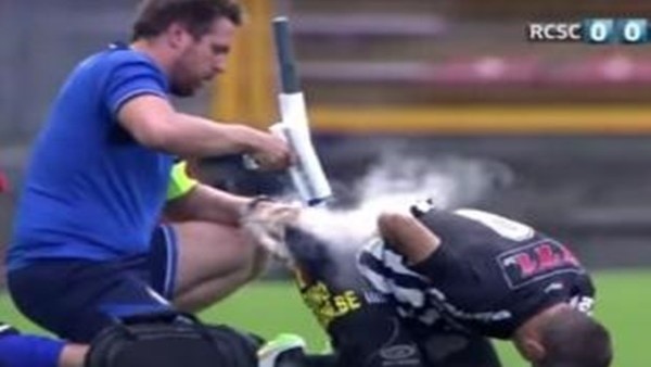 Javier Martos'un Saha Ortasında İlginç Tedavisi