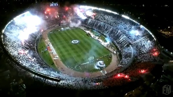 River Taraftarı Kendinden Geçti!