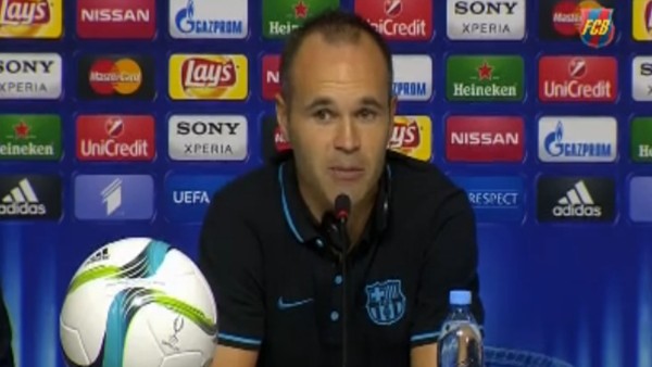 Iniesta ve Dani Alves basın toplantısı düzenledi