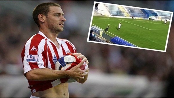 Taçtan ile asist yapan adam