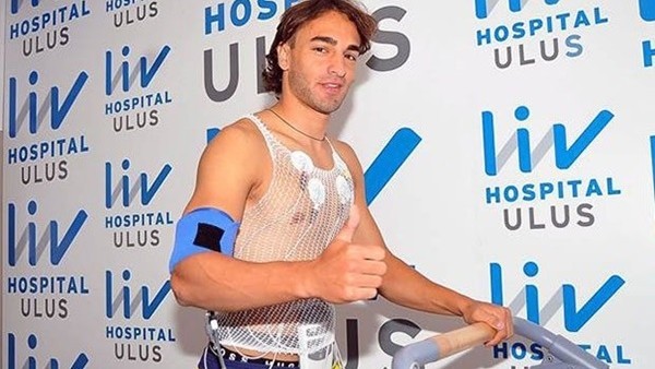 Lazar Markovic sağlık kontrolünden geçti