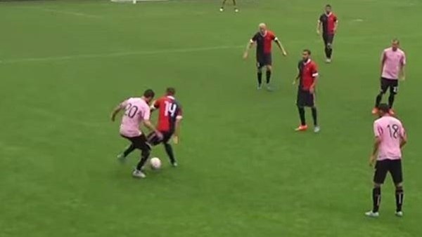 Vazquez rakibiyle dalga geçti