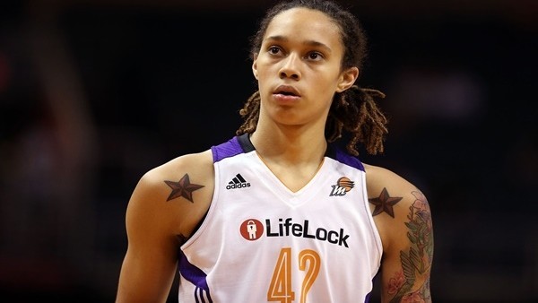 Dev Kadından Harika Smaç