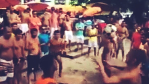 Sonunda bu da oldu! Masa futbolu....