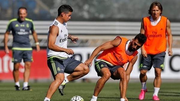 Real Madird antrenmanında akıl almaz hareketler