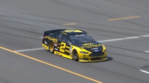 Pit Stopta İnanılmaz Kaza!