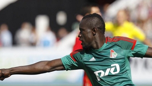 Niasse gollerine devam ediyor