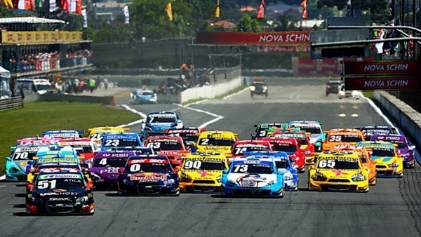 Brezilya'da İnanılmaz Kaza! Paramparça...