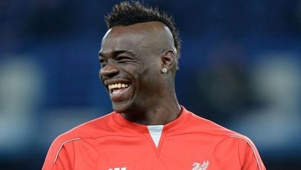 Balotelli'ye çılgın doğum günü sürprizi!