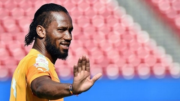 Djokovic'e Drogba desteği