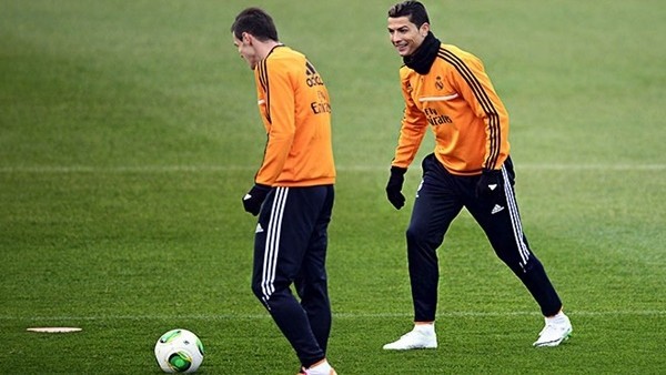 Ronaldo antrenmanda hipnoz etti