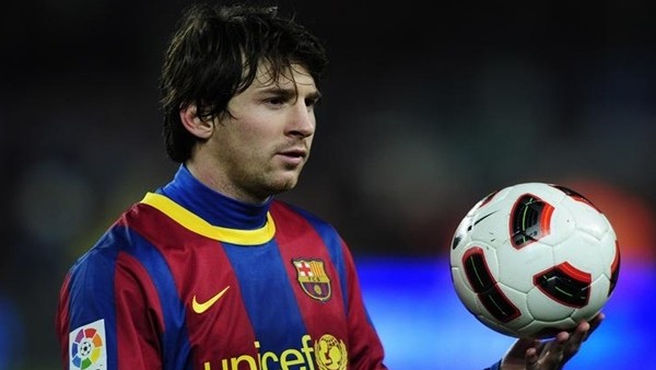 Messi'nin Barcelona'da attığı ilk gol