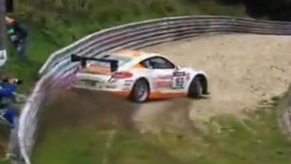 Şüphedeysen gaza bas