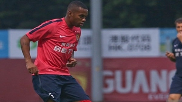 Robinho Çin'de yıldızlaştı