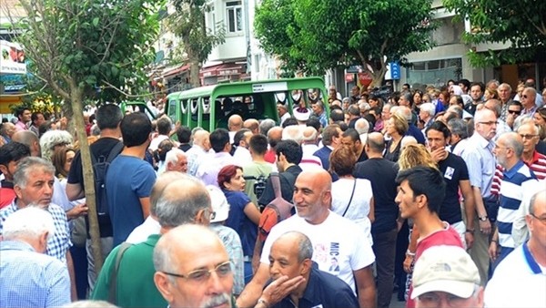 TSYD eski Başkanı Onur Belge son yolculuğuna uğurlandı