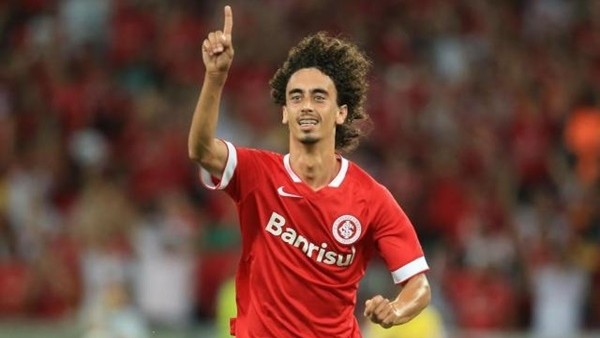 20 yaşındaki Valdivia'dan mükemmel gol