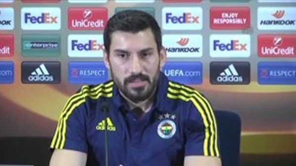 Şener Özbayraklı: 'Ben kendi futboluma bakarım'