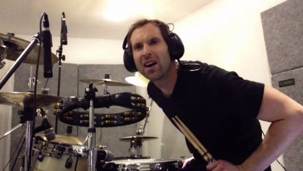 Petr Cech bu kez Nirvana'ya ulaştı