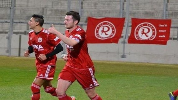 Kendi Kalene Atmanında Bir Adabı Olur