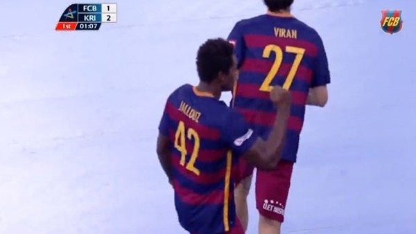 Barcelona hentbol takımı doludizgin!