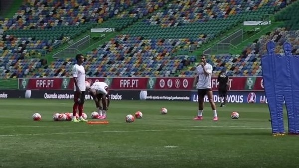 Ronaldo, Nani ve Quaresma'dan çılgın frikik çalışması