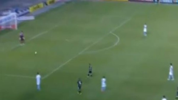 Kalecinin ayağı delik çıktı