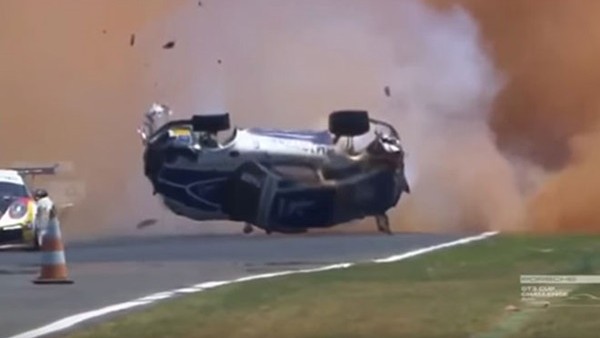 17 yaşındaki sürücü ölümden döndü