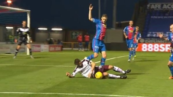 Juanma kendini karıştırdı!