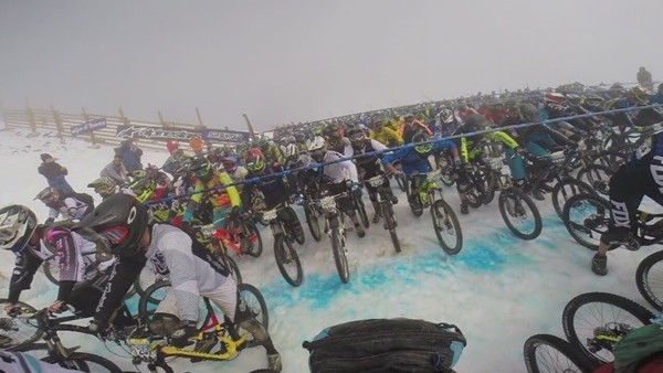 Dünyanın en zor dağ inişi