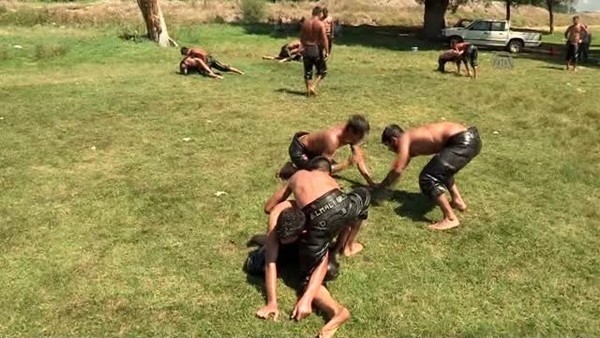 Kırkpınar'a rakip Elmalı Yeşilyayla Güreşleri