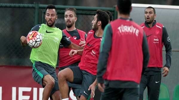 A Milli Futbol Takımı'nda hazırlıklar devam ediyor