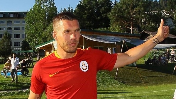 Galatasaraylı yıldızlardan bayram mesajı