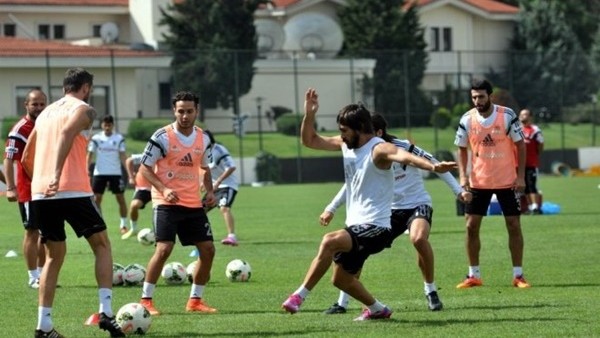 Beşiktaş, Çaykur Rizespor hazırlıklarını sürdürüyor