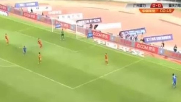 Maçın 52. saniyesinde kendi kalesine atan koca yürekli adam