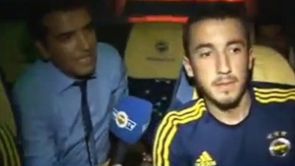 Osmanlıspor galibiyeti sonrası Fenerbahçe takım otobüsü