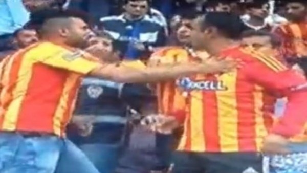 İnsanlık ayıbı! Küçük çocuğu ağlattılar...