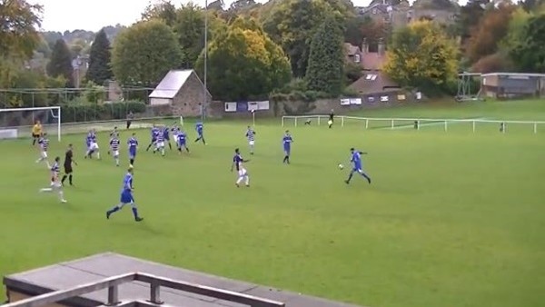 Topu Göğsüyle Yumuşatıp Harika Yazdı