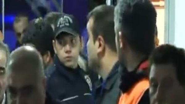 Trabzon'da olay Hakemler stattan geniş güvenlik önlemleri altında çıkartıldı