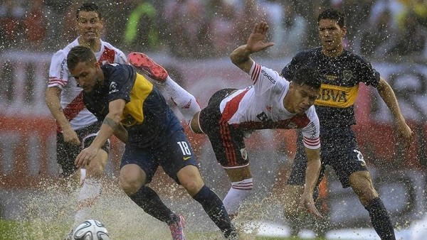 Futbol maçı mı savaş mı belli değil