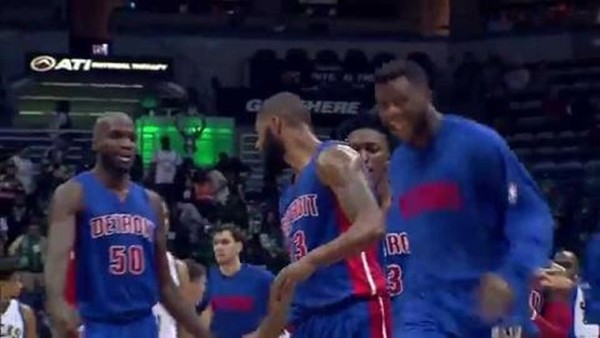 NBA'de gecenin en iyi 10 hareketi (13 Ekmin 2015)