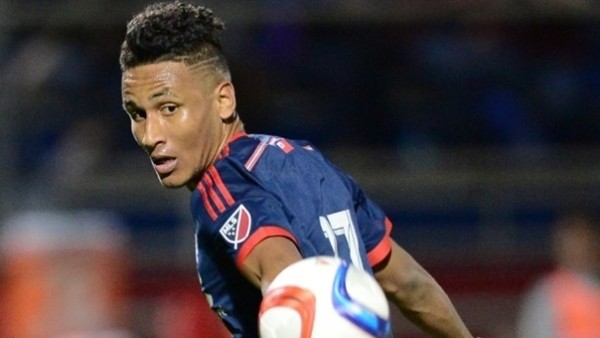 Gelişine öyle bir vurdu ki! Yılın golüne aday olur...