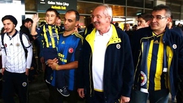 'Tribün şiddeti' mağduru Berkay derbi için İstanbul'a gitti