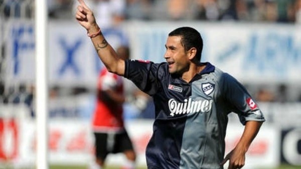 Altı pas içinden zoru başardı