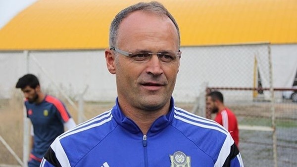 Yeni Malatyaspor'da İrfan Buz ilk idmanına çıktı