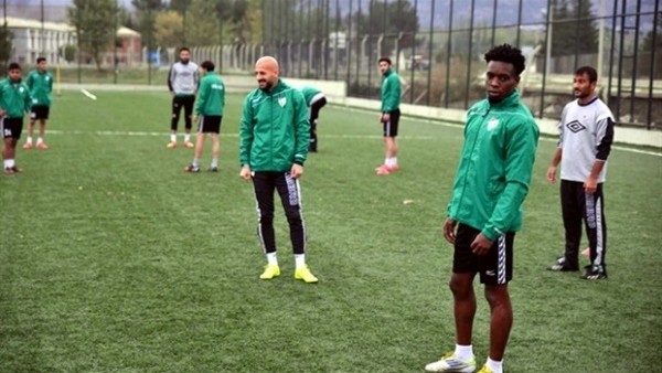 Nijeryalı 'Smart' Erbaaspor'un gözdesi