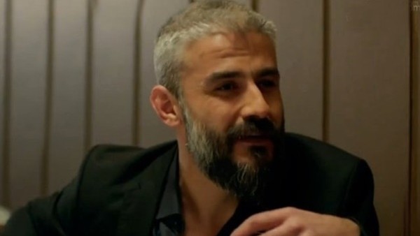 Sefer'in Beşiktaş aşkı sınır tanımıyor