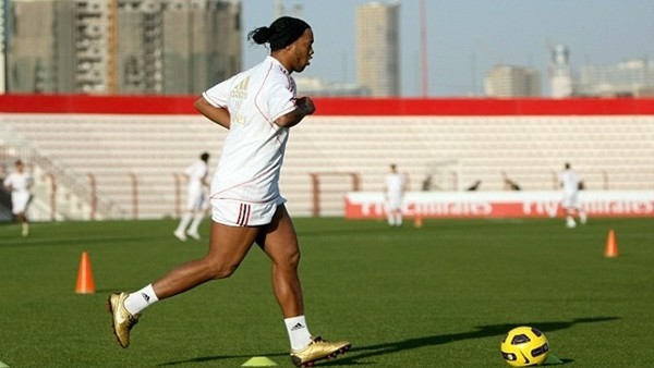 Ronaldinho'dan Freestyle şov