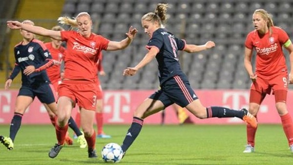 Bayern Münih'in kadın futbol takımı berabere kaldı