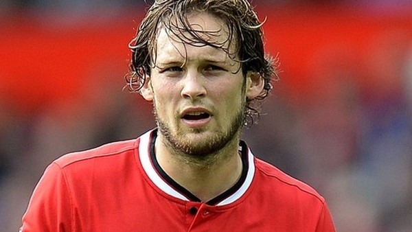 Daley Blind'ten kendi kalesine hayrete düşüren gol