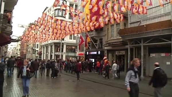 Türkiye'nin en büyük GS Store'u İstiklal Caddesinde açıldı